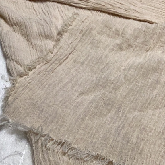 Zara. Zara Kaftan. Gorgeous newer kaftan. Slits up both sides. Super lightweight - Picture 4 of 8